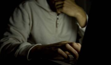 Turning a loss into a positive: Tips for coping with a bad beat